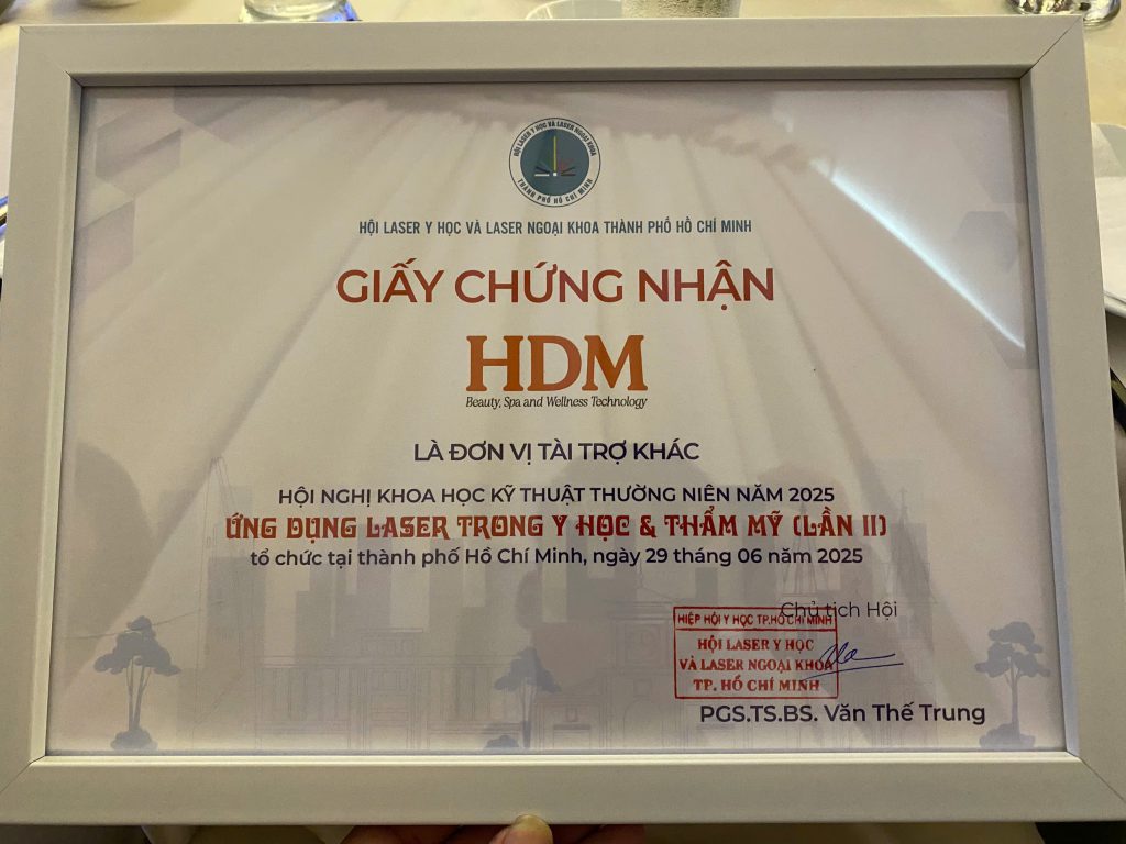 Giấy chứng nhận tài trợ