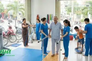 Thị trường PHCN Việt Nam 2025–2031: Quy mô, Xu hướng, Cơ hội cho vật lý trị liệu